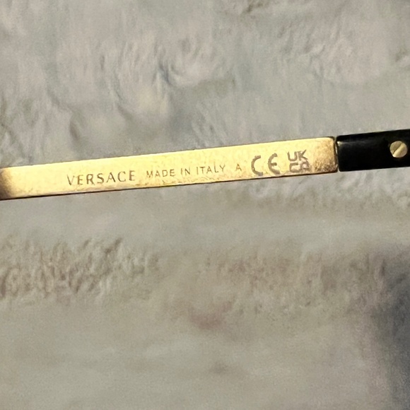 Versace Sunglasses - Picture 4 of 4